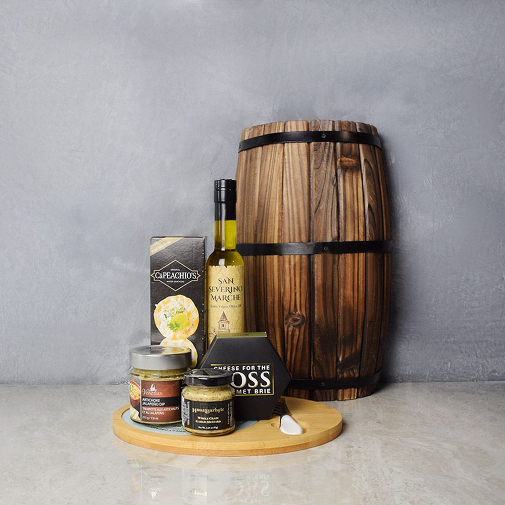 Brie and Artichoke Dip Basket – how the gift is presented