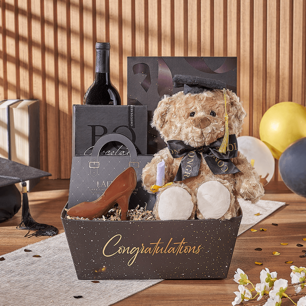 Graduation Gourmet Chocolate Tray with Bottle – how the gift is presented