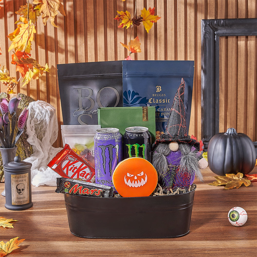 Deluxe Halloween Snack and Plush Gift Basket – how the gift is presented