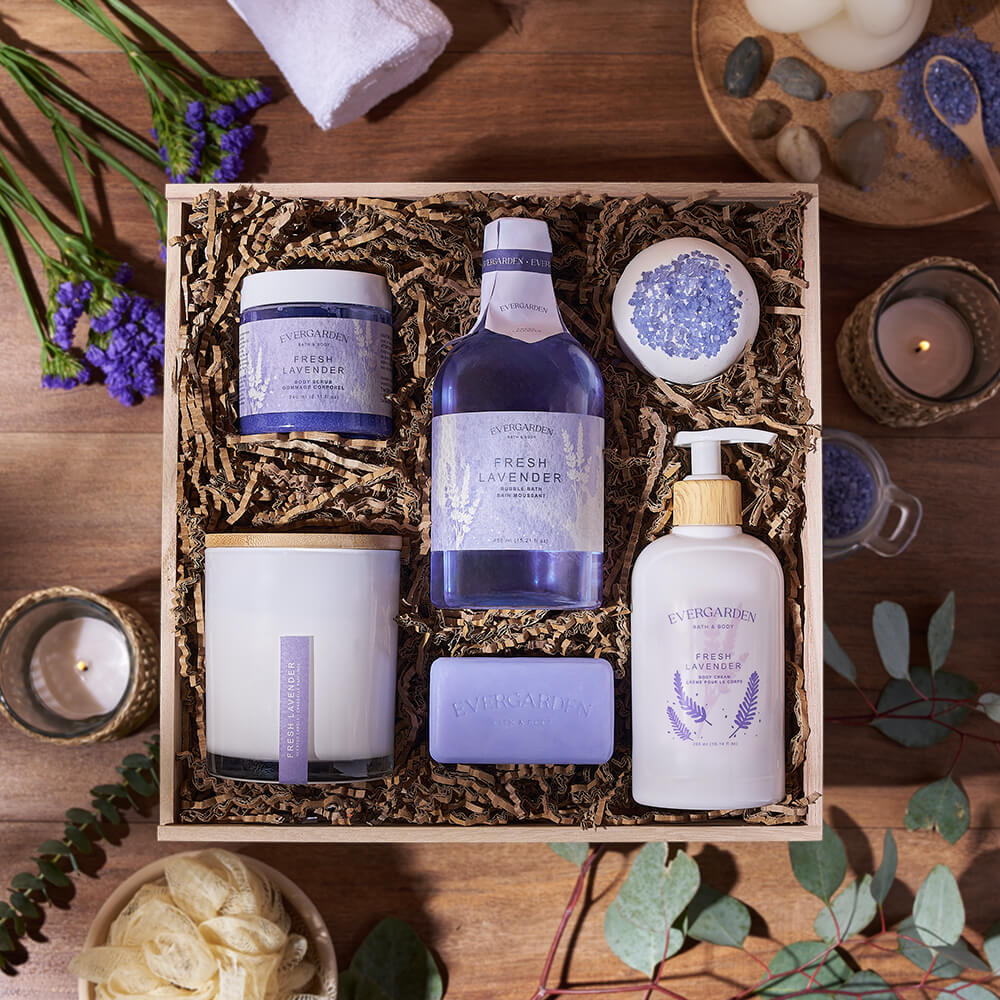 Lavender Spa Collection Gift Basket – how the gift is presented