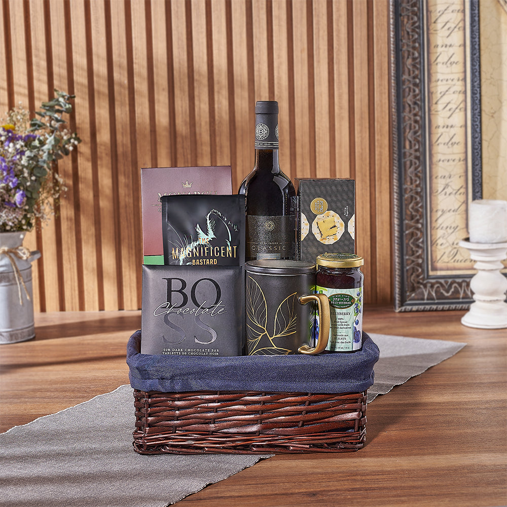 Hanukkah Kosher Wine in Blue Basket – how the gift is presented