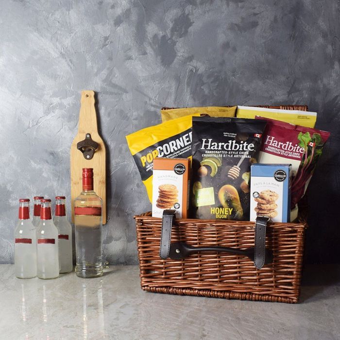 Wicker Basket Liquor Gift Set – how the gift is presented