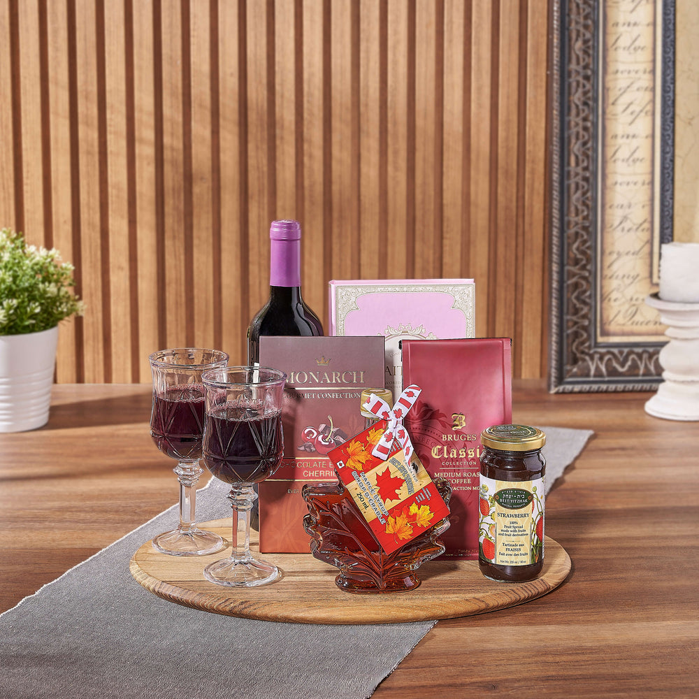 Wine and Kosher White Chocolate Basket – how the gift is presented