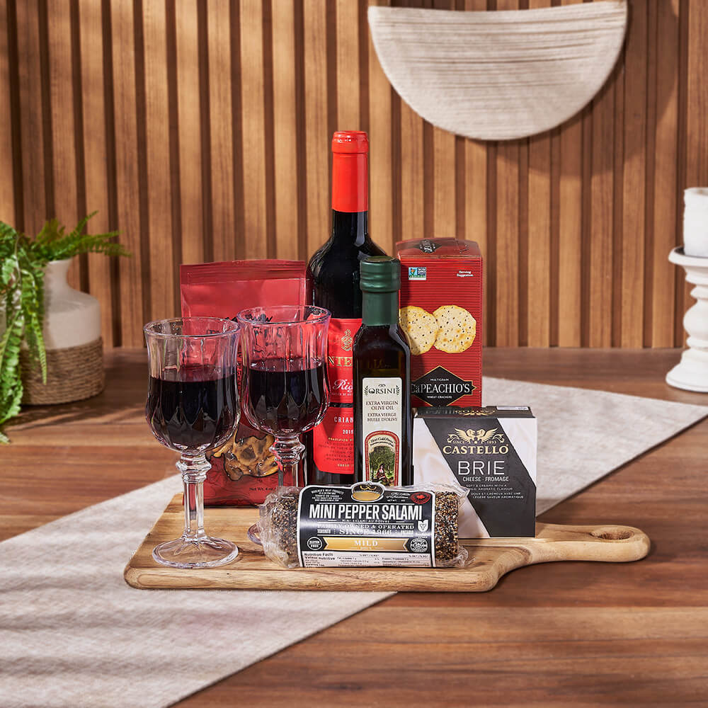 Wine with Artisan Cheese Basket – how the gift is presented
