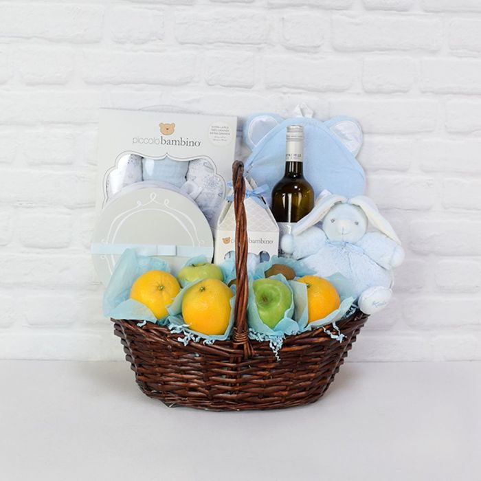 Wine Gift Basket Featuring Seasonal Fruits in Brown Wicker – how the gift is presented