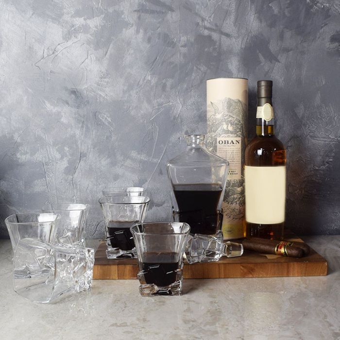 Whiskey Decanter and Cigar Collection – how the gift is presented