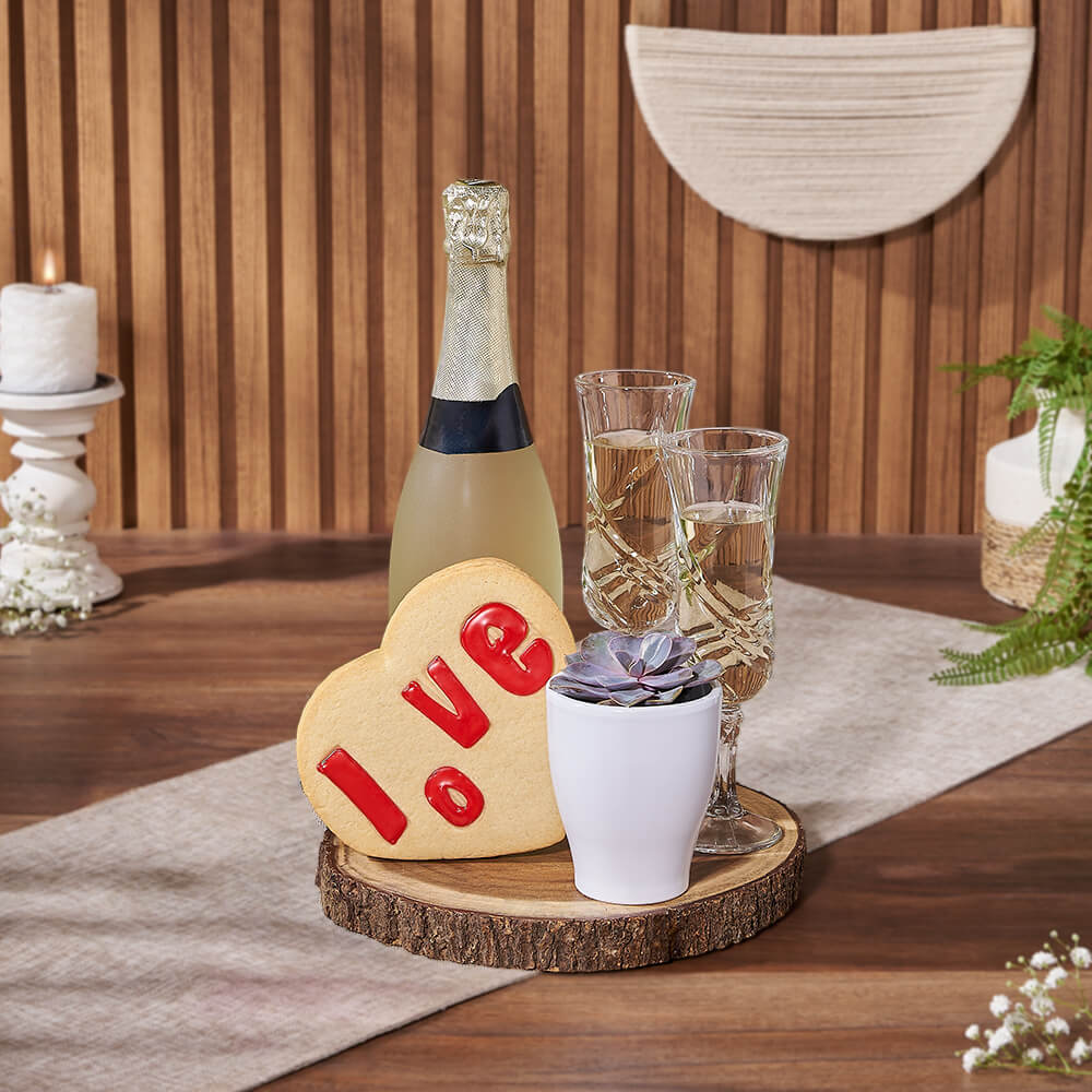Sparkling Wine and Decorative Serving Board – how the gift is presented