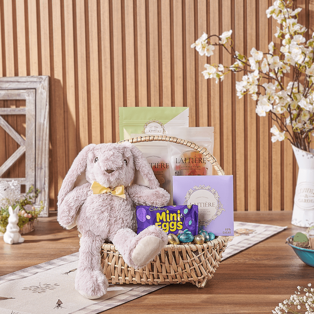 Easter Bunny and Gourmet Basket – how the gift is presented