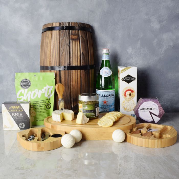 Cheese Board with Tapenade Basket – how the gift is presented