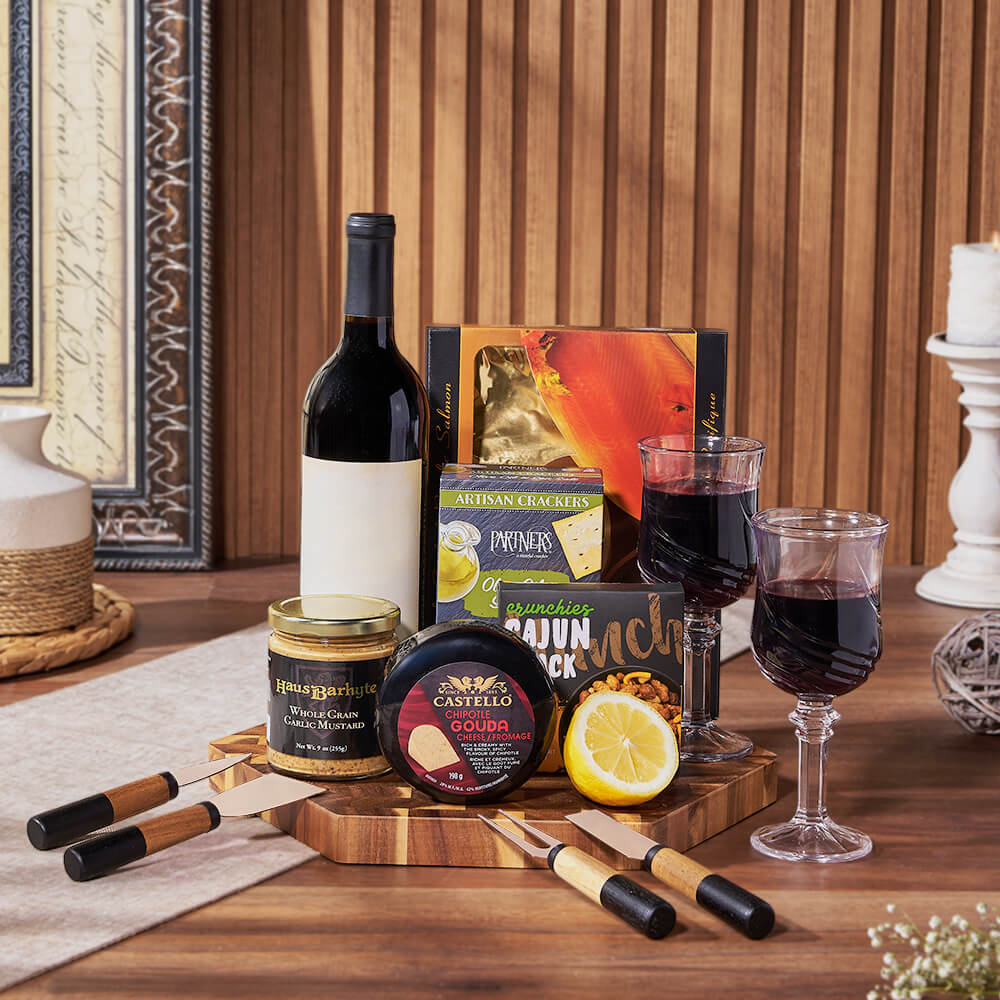 Wine and Salmon Cheese Gift Set – how the gift is presented