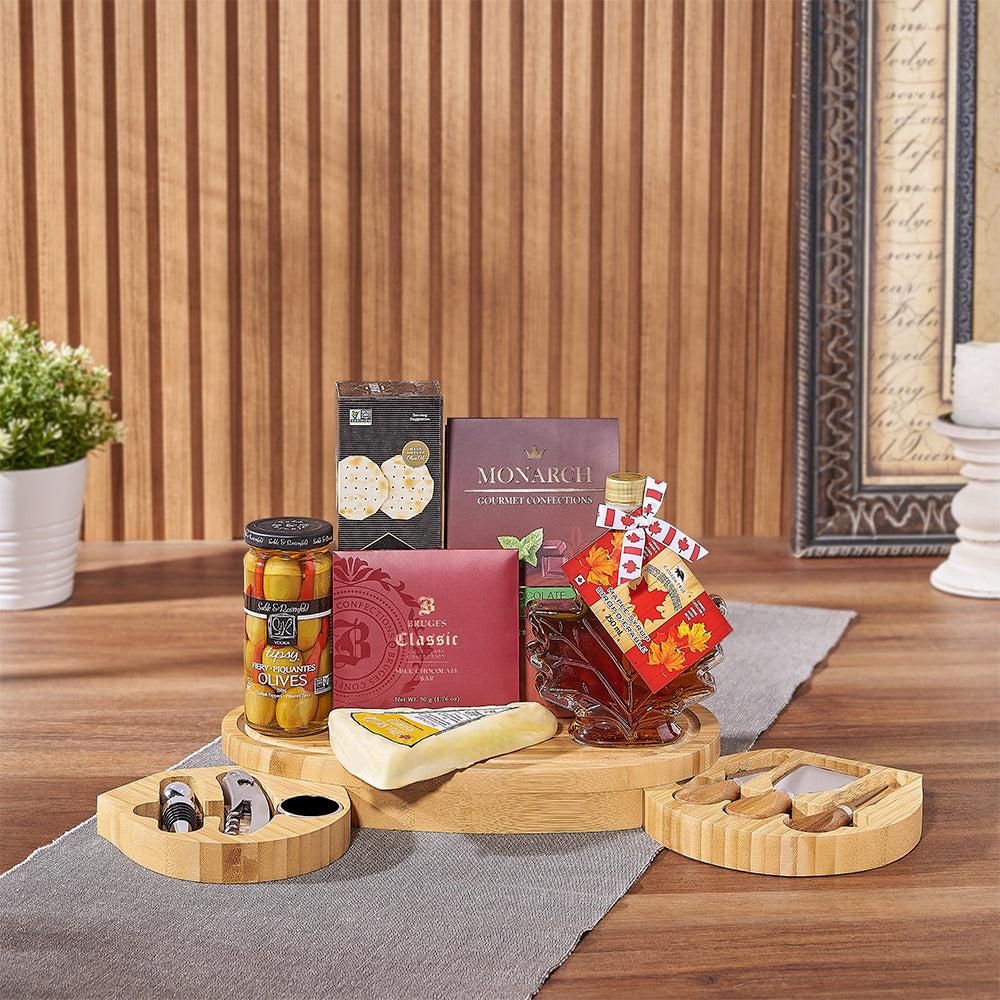 Snack and Cheese Kosher Basket – how the gift is presented