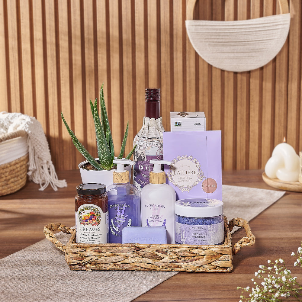 Woven Tray Wine and Jam Gift – how the gift is presented