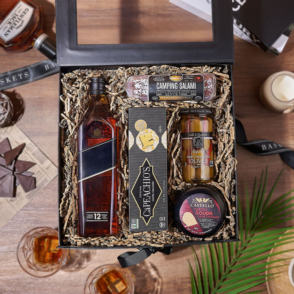 Whiskey Gift Box with Snacks – how the gift is presented