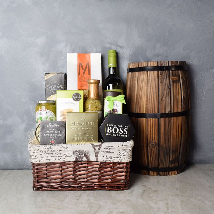 Red Wine and Gourmet Food Basket – how the gift is presented