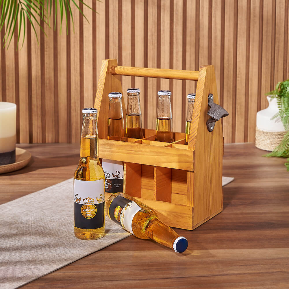 Wooden Beer Carrier for Father's Day – how the gift is presented