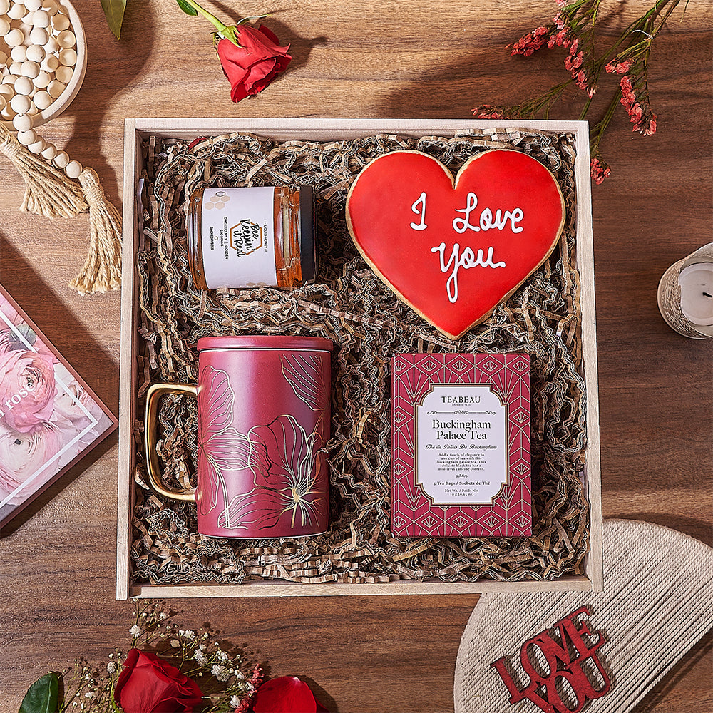 Valentine's Day Wooden Box Cookie Basket – how the gift is presented