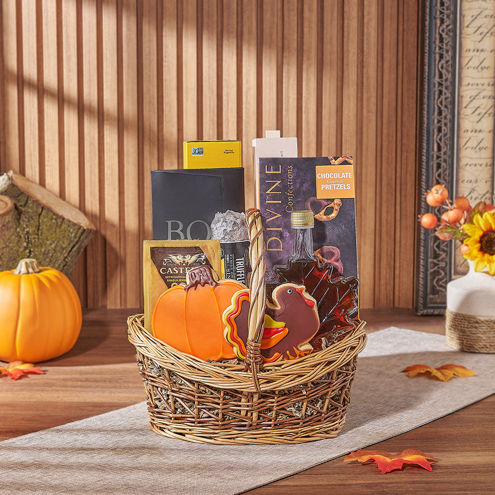 Thanksgiving Cookie and Snack Basket – how the gift is presented