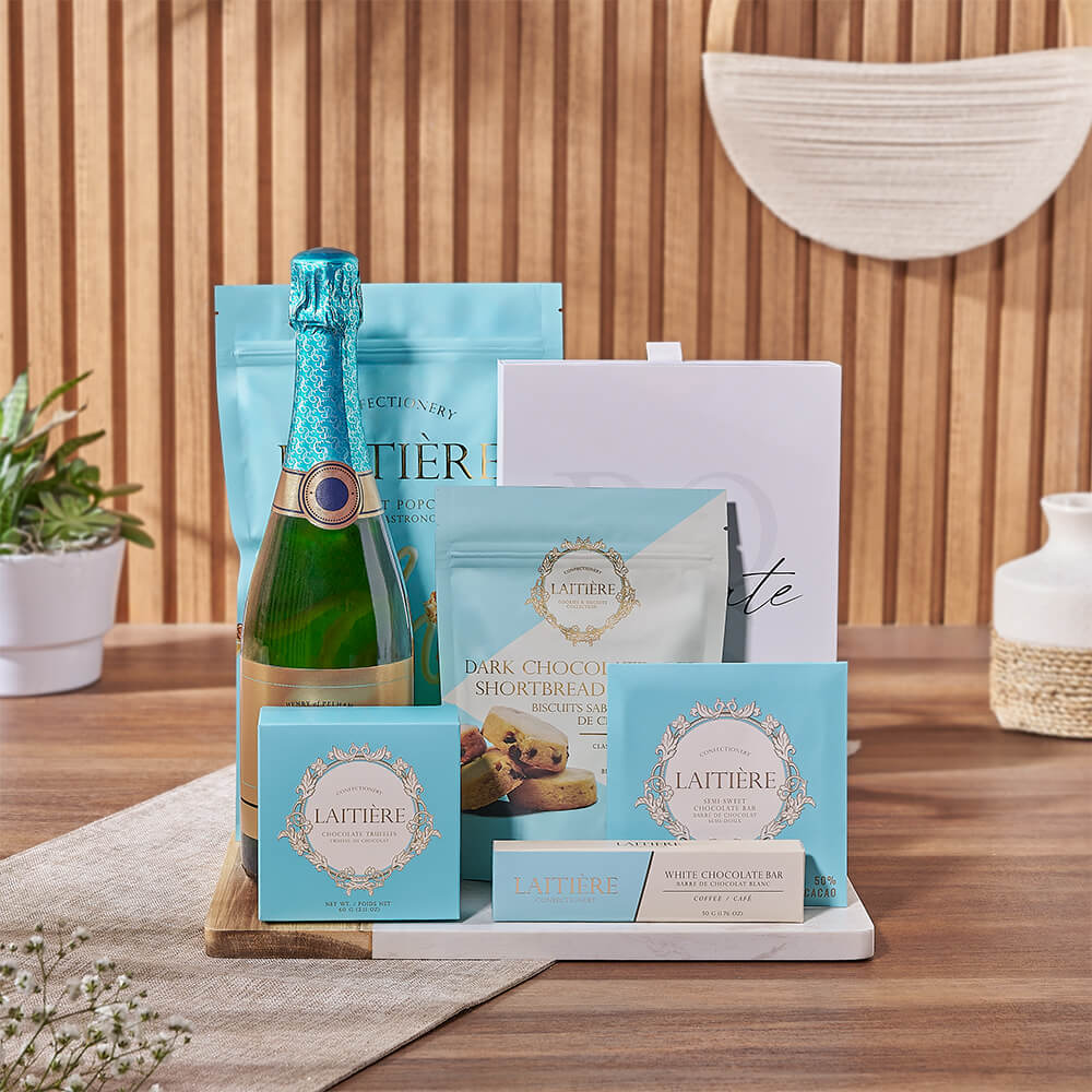 Sparkling Wine with Candy Gift Basket – how the gift is presented
