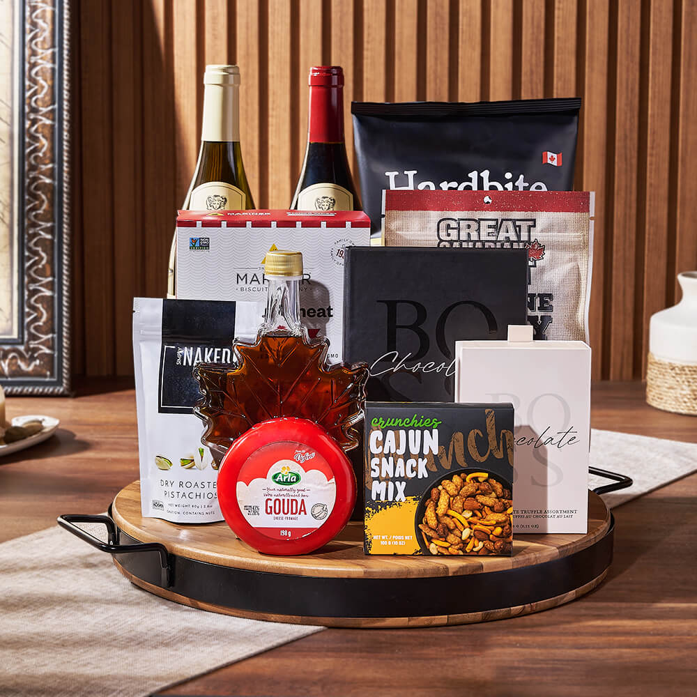 Wine and Gourmet Snack Board Set – how the gift is presented