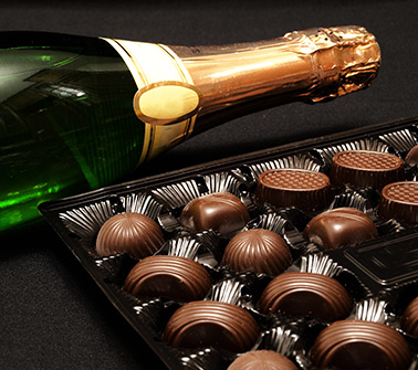 Champagne & Chocolate Gift Baskets Delivered to Washington